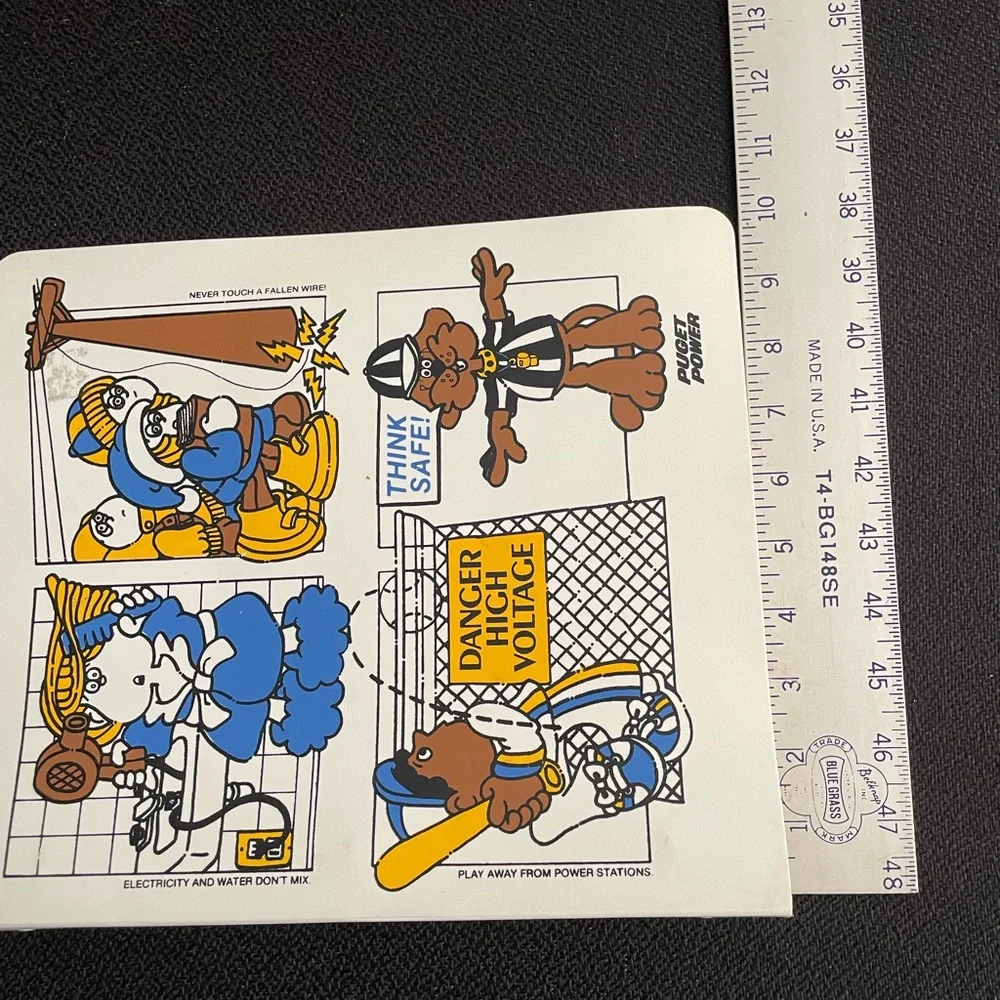 VTG Seattle Mariners x Puget Power collectible 3-ring binder